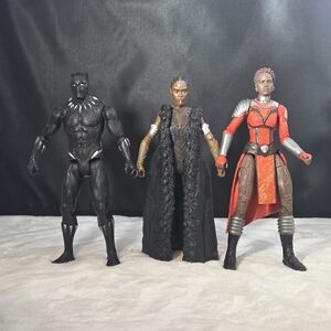 Lot Of 3 DC Marvel Legends Action Figures - Black Panther, Nakia & Shuri